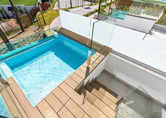 Luxury High End - Santa Barbara Heights Clc - For Work, Play & Family *