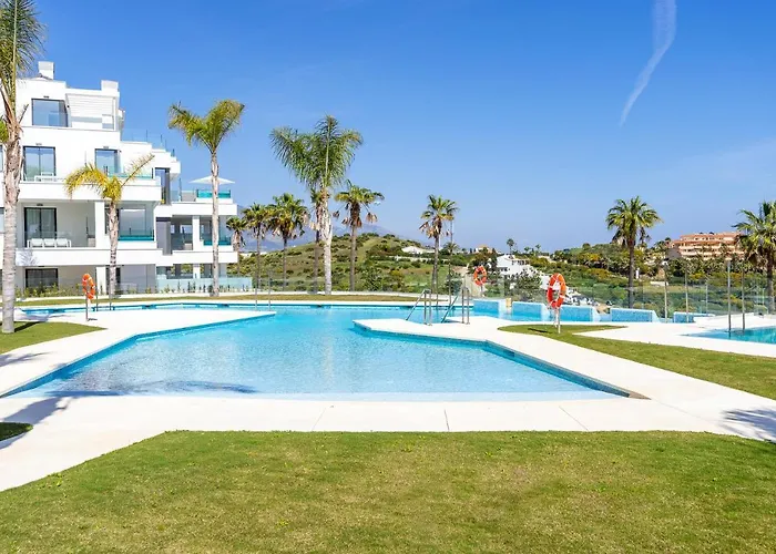 Lejlighed Luxury High End - Santa Barbara Heights Clc - For Work, Play & Family Fuengirola