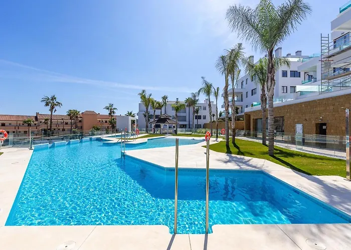 Luxury High End - Santa Barbara Heights Clc - For Work, Play & Family Lejlighed