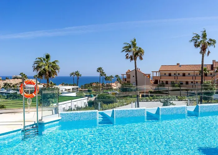 Luxury High End - Santa Barbara Heights Clc - For Work, Play & Family Lejlighed