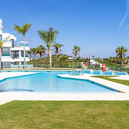 Apartment Luxury High End - Santa Barbara Heights Clc - For Work, Play & Family Fuengirola