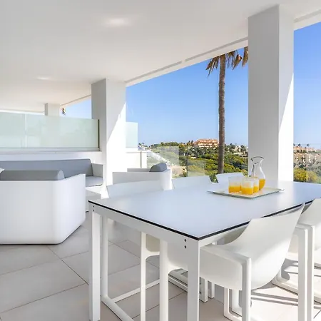 Luxury High End - Santa Barbara Heights Clc - For Work, Play & Family Apartment *