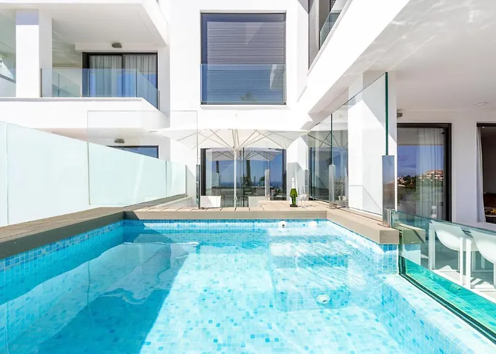 Luxury High End - Santa Barbara Heights Clc - For Work, Play & Family アパート *