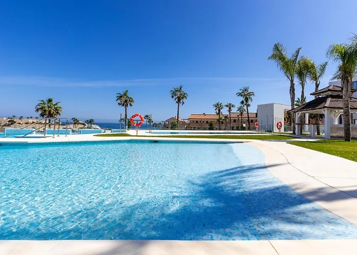 Luxury High End - Santa Barbara Heights Clc - For Work, Play & Family * フエンヒロラ