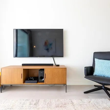 Апартаменти Luxury High End - Santa Barbara Heights Clc - For Work, Play & Family Фуенхірола