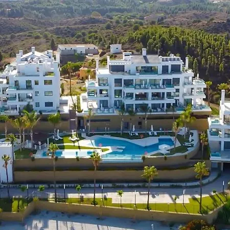 Luxury High End - Santa Barbara Heights Clc - For Work, Play & Family *